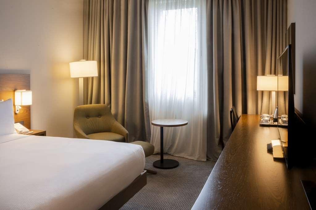 Hilton Garden Inn Tbilisi Chavchavadze Chambre photo