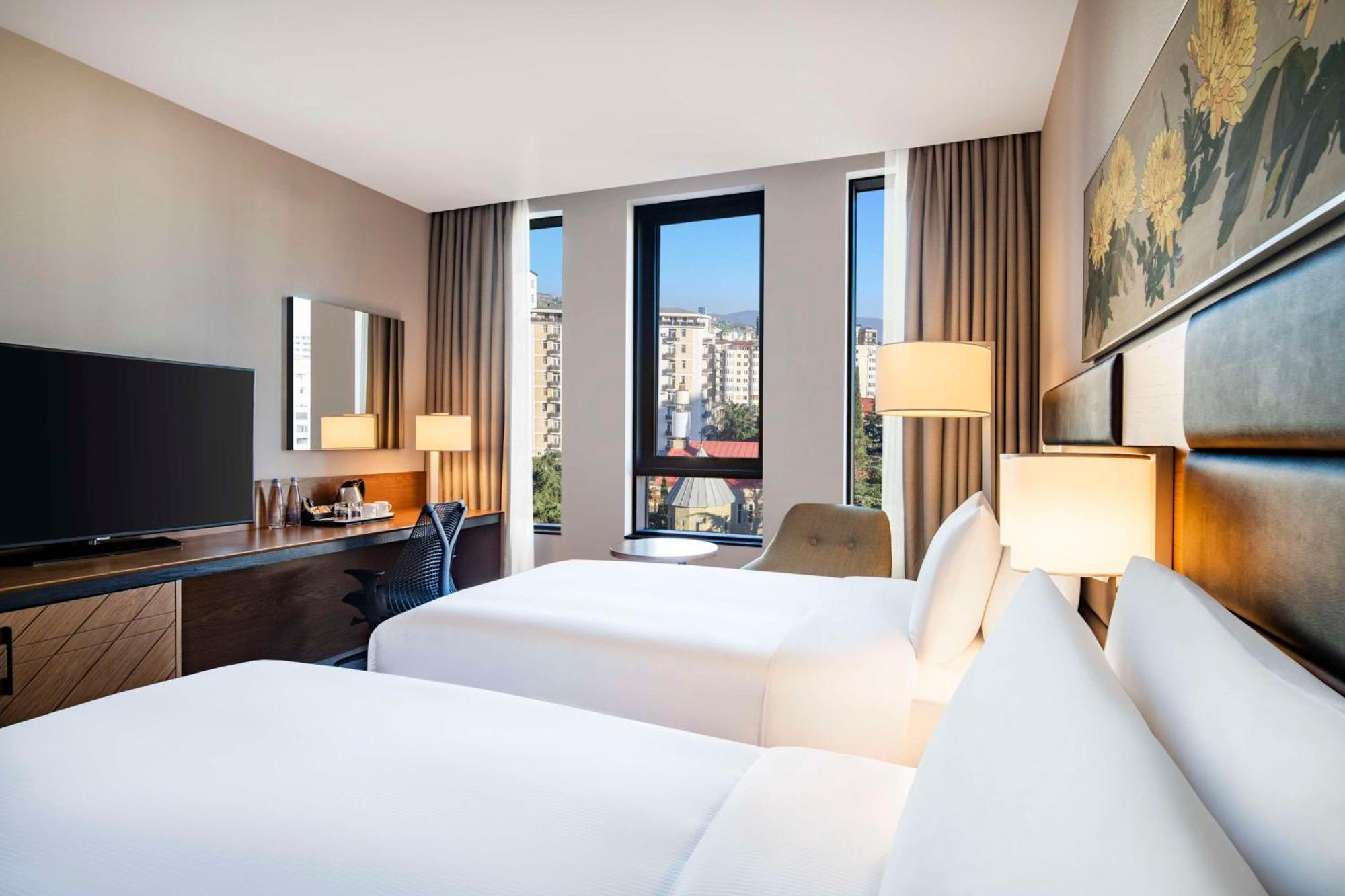 Hilton Garden Inn Tbilisi Chavchavadze Extérieur photo
